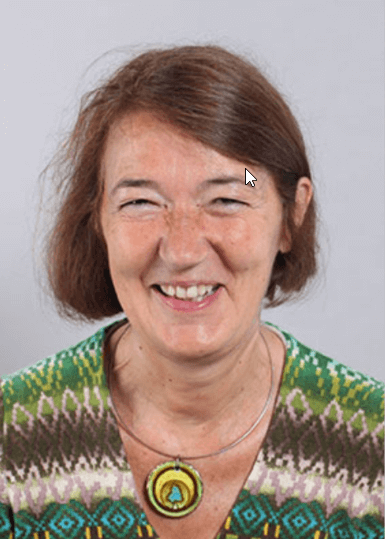 Constance Yver-Elleaume 200x385